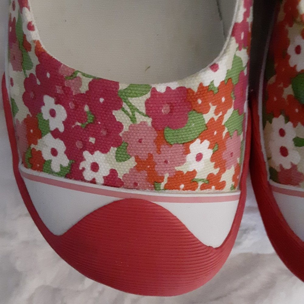 Lands' End Mary Jane Sneaks - Picture 2 of 5